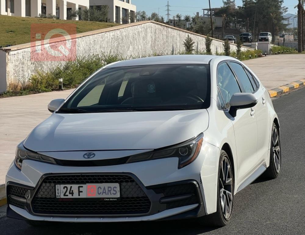 تۆیۆتا کۆرۆلا